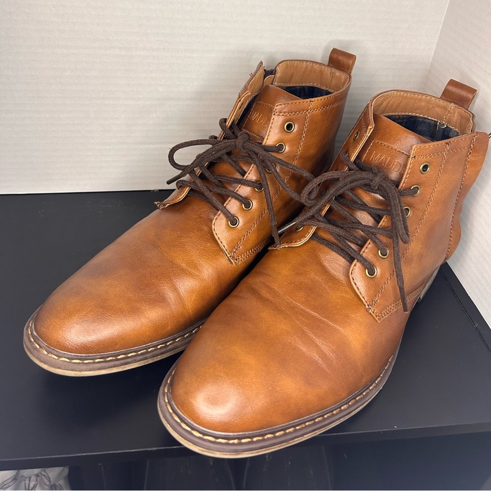 Madden Ankle Boots Men Sz 9.5 M Brown Almond Toe Synthetic